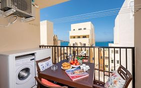 Sea Bliss Apartments With Terrace Just Off Seafront In St Paul'S Bay - By Getawaysmalta