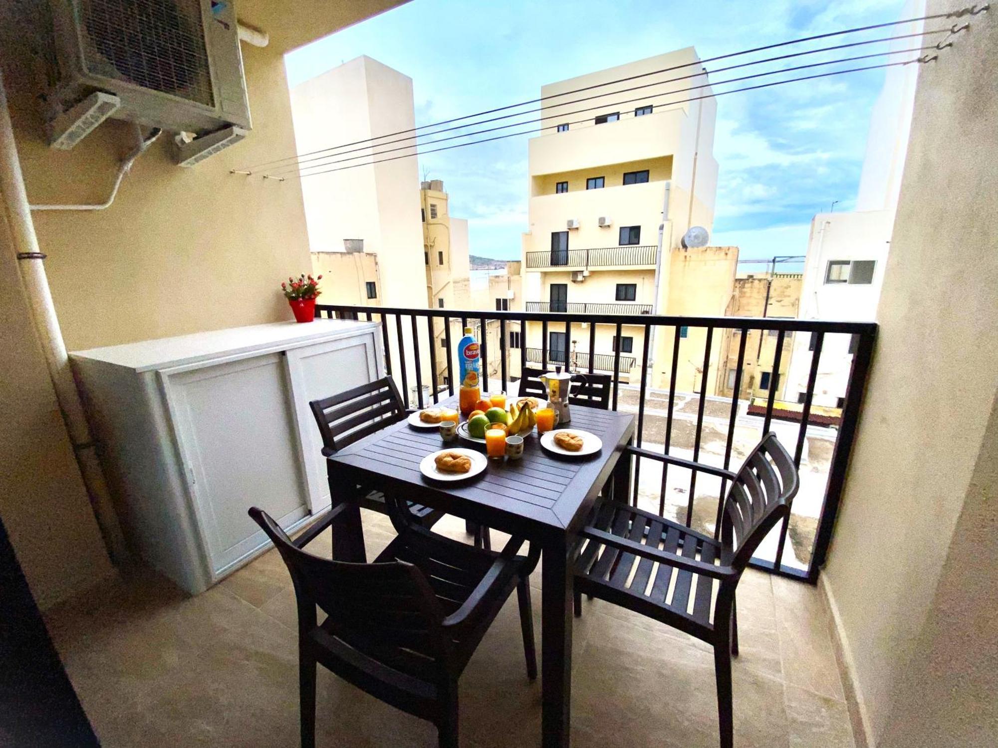 Sea Bliss Apartments With Terrace Just Off Seafront In St Paul'S Bay - By Getawaysmalta San Pawl il-Baħar Zewnętrze zdjęcie